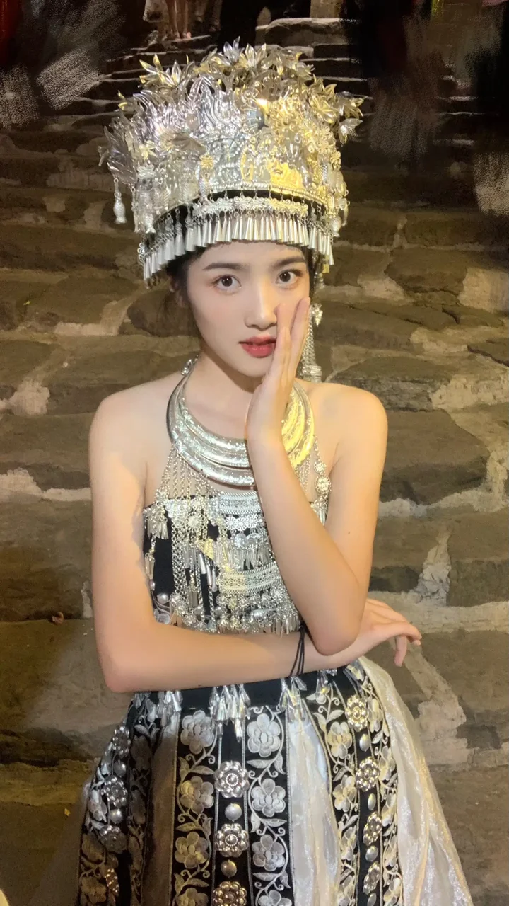 梧桐那么伤txt下载
